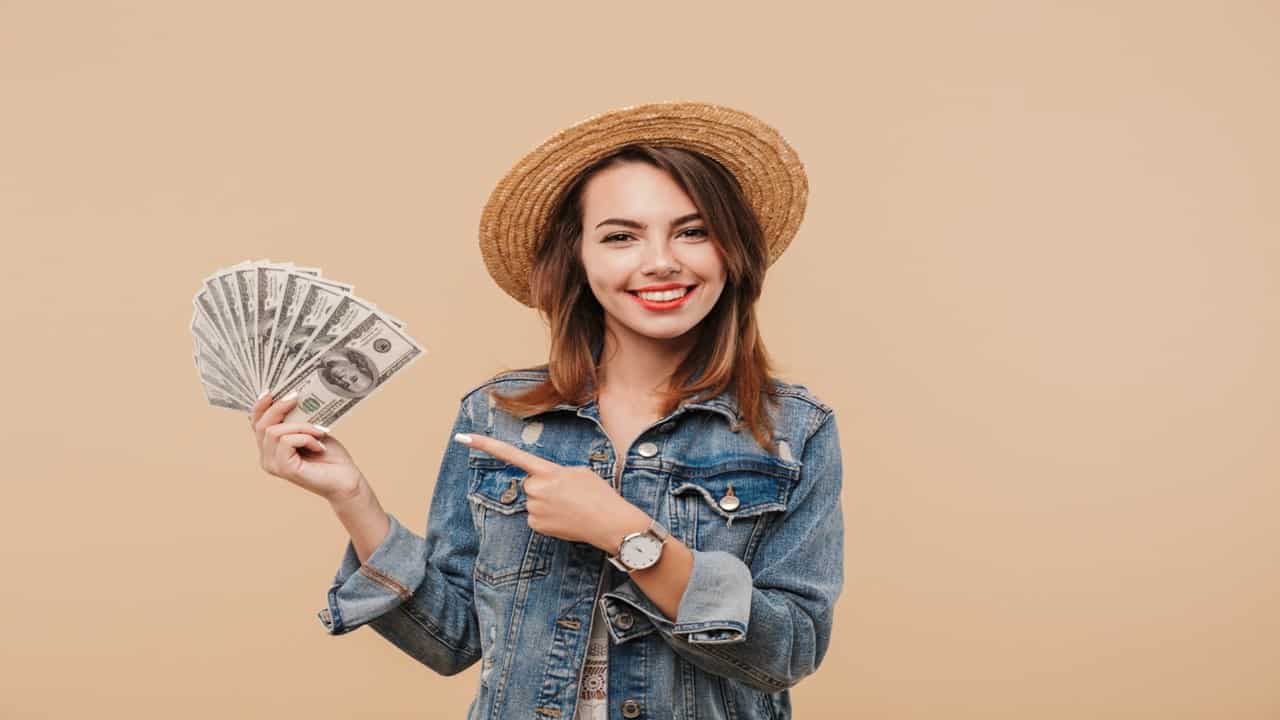 10 Insanely Easy Hacks To Save Money In Record Time The Frugal Expat