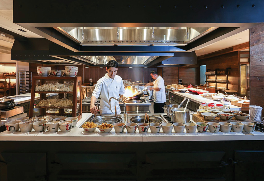 9 Of The Best Hotel Buffet Restaurants In Bangkok Bk Magazine Online