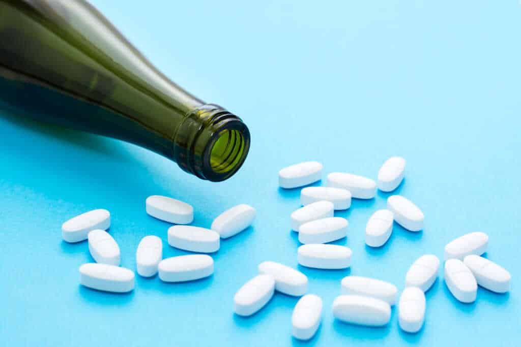 Can You Drink Alcohol On Amoxicillin