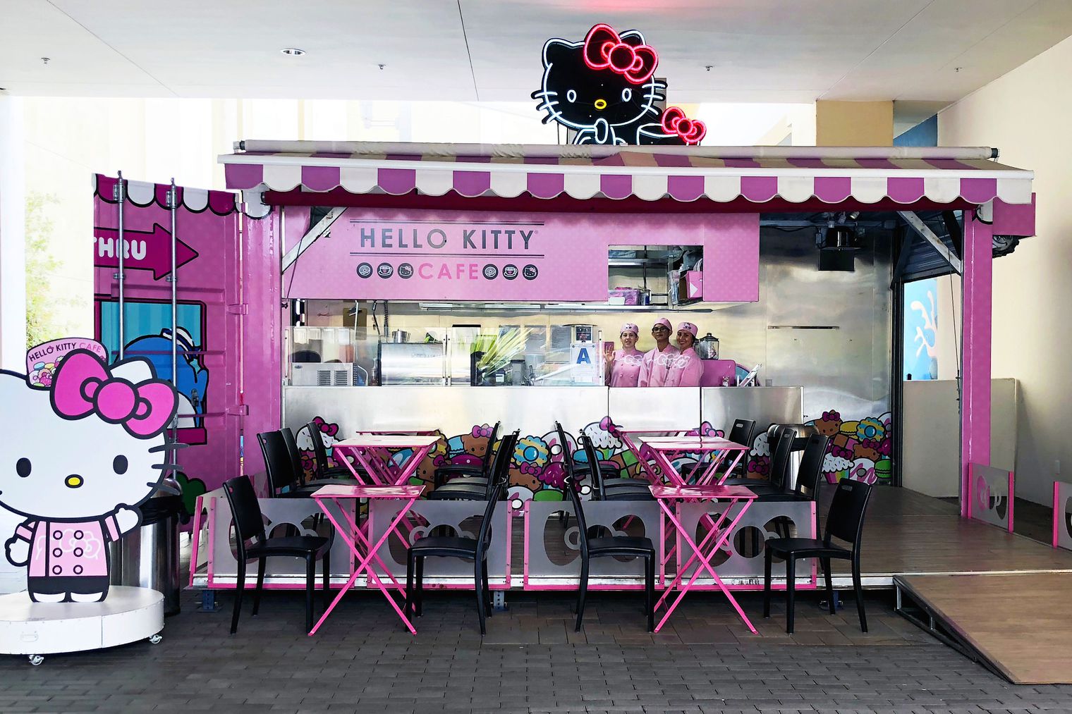 Hello Kitty Cafe Pop Up Coming To Fashion Valley Eater San Diego