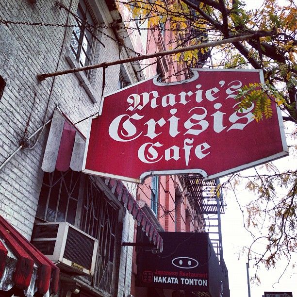 Marie's Crisis Cafe