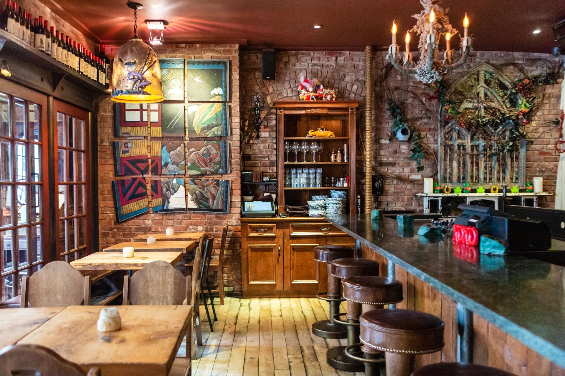 What's Sofia Wine Bar Cafe? Expert Guide